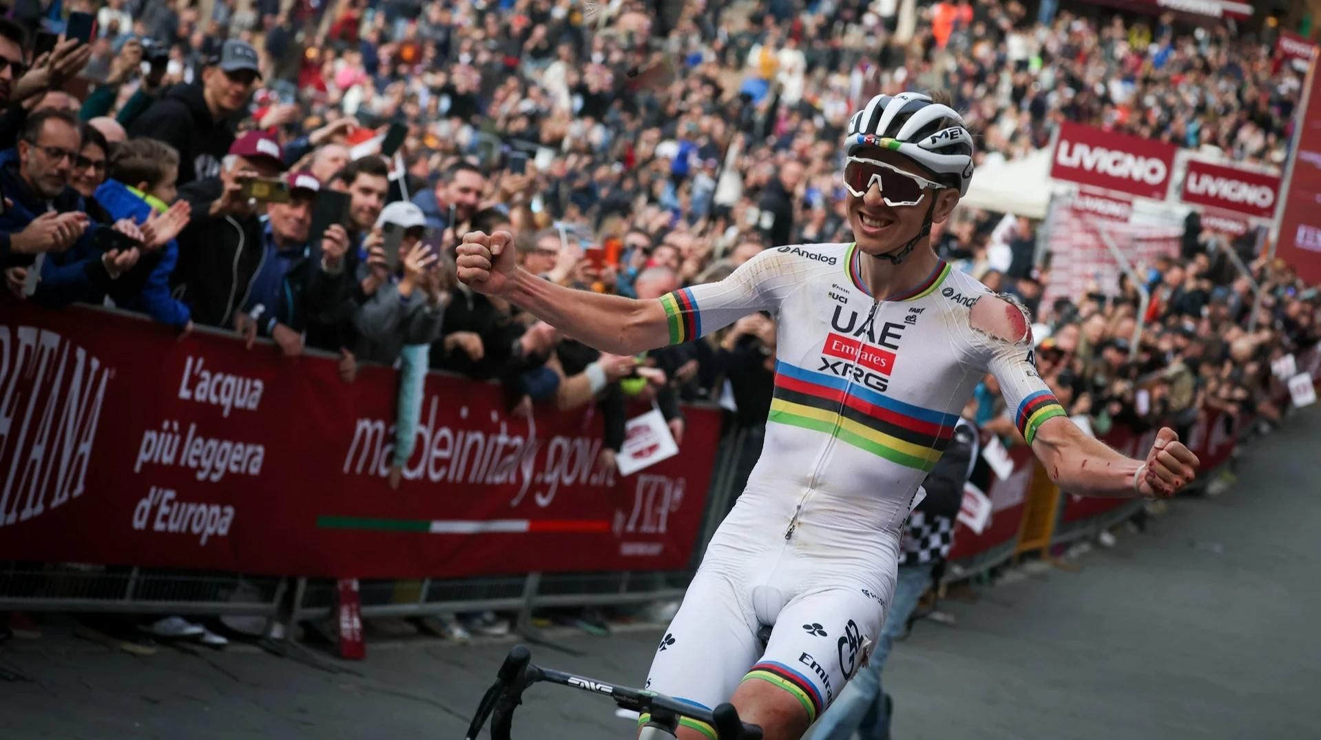 З бруду в князі: Погачар пережив завал і вигриз свою першу перемогу на Мілан – Сан Ремо