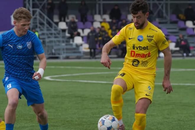 Пушка разморожена, пеленки готовы: как "Буковина" победила с голом-красавцем и поздравила новых пап