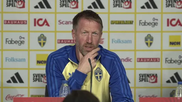 Солодка лестощі чи холодна тактика? Тренер Швеції намагається приспати пильність України