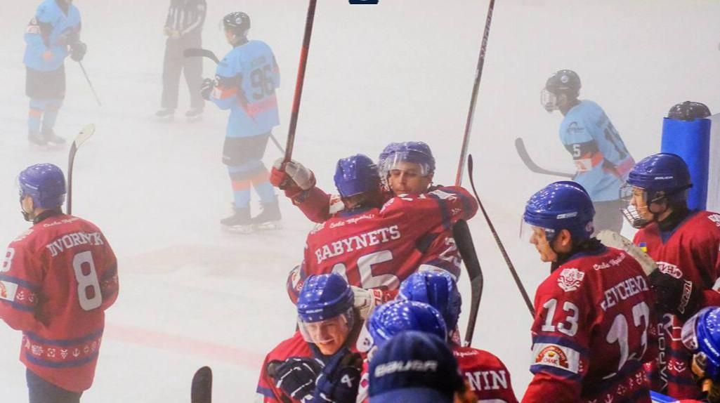 Шторм викликав бурю... у власних воротах: Одещина закинула 10 шайб у божевільному матчі