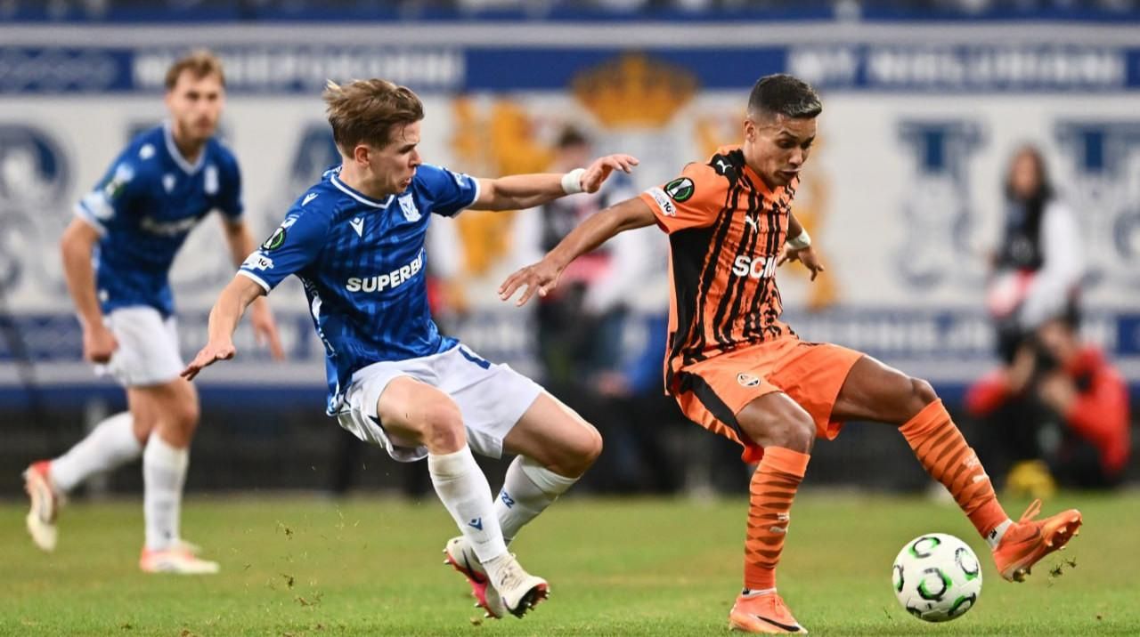 Польське 'братерство' з ножем у спині: ультрас Леха ображали УПА, поки Шахтар вчив їх грати у футбол