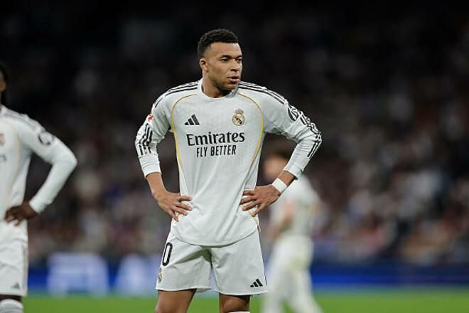 Королівський конфуз: лікарі 'Реала' не змогли відрізнити праве коліно Мбаппе від лівого