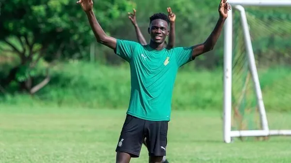 Злякався? Талант, якого кликав Челсі, в останню мить відмовився їхати в Динамо