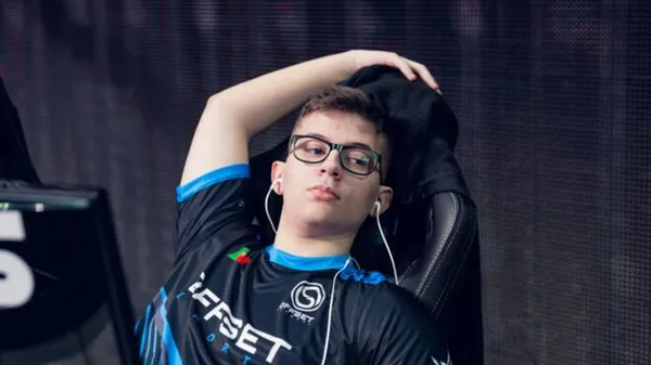 Бан за 'сина цигана': як штучний інтелект FACEIT вивчив португальську і зганьбився