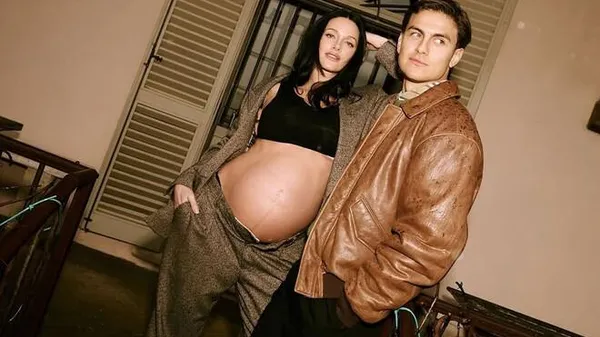 Не гол, а донечка! Пауло Дібала святкує найважливішу перемогу в житті 🍼