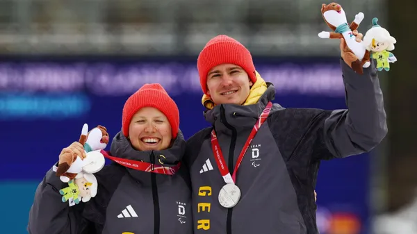 «Це не нормально»: німецька лижниця поставила на місце росіянку, відмовившись від спільного фото на п'єдесталі