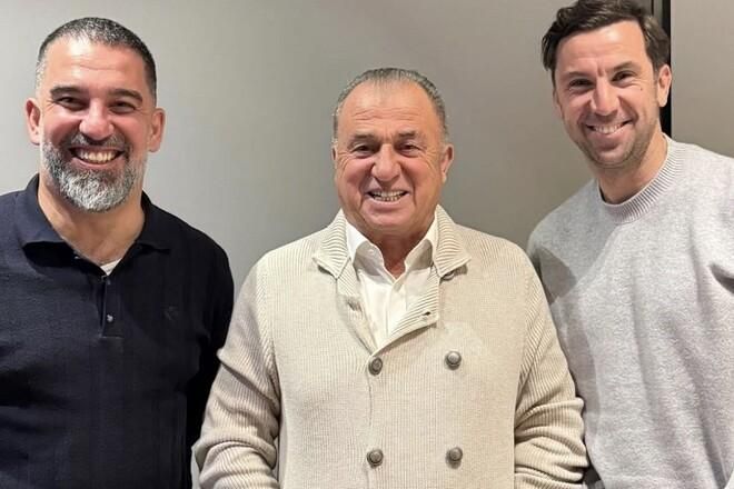 Імператор на оглядинах: Фатіх Терім завітав до "Шахтаря". Просто в гості чи натякає на щось?