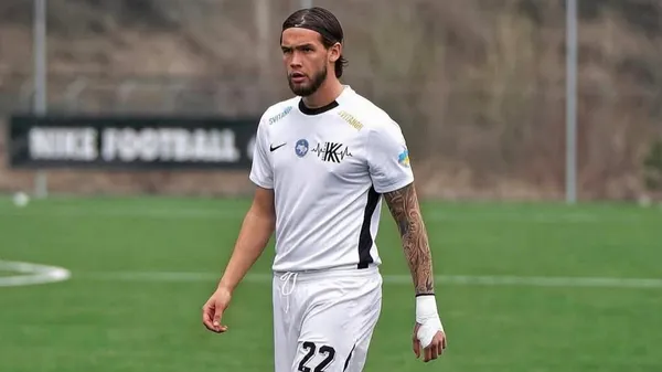 Подяка з майбутнього: футболіст Колесник, що вдарив представника ТЦК, отримав дивний документ від військових