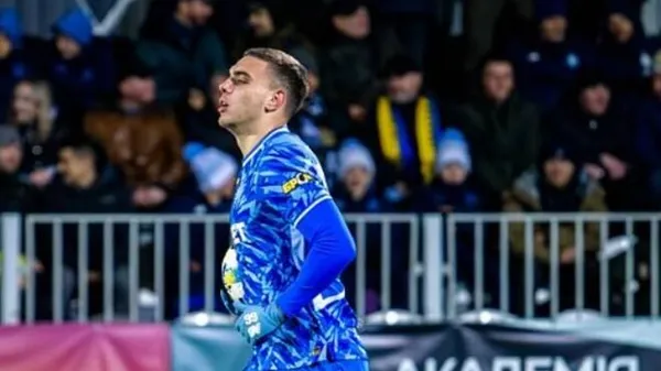 Экспертиза из параллельной вселенной: Гоменюк разбирает сборную, путая ПСЖ с Борнмутом, а Швецию с Боснией