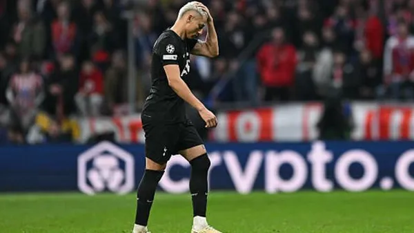 Книга рекордів ганьби: Тоттенгем за крок від унікального «досягнення» в історії АПЛ