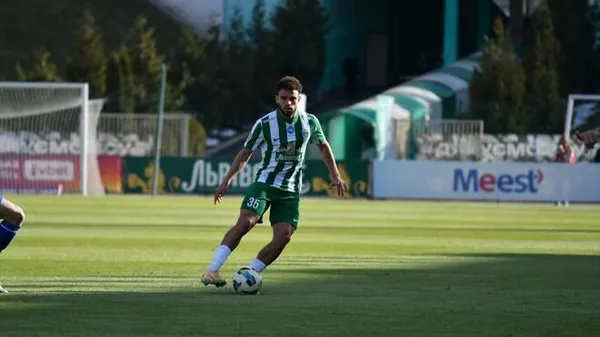 Чотири ковтки для "пивоварів": "Карпати" влаштували "Оболоні" безжальний розгром у Львові