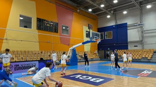 Тиша перед бурею: як наші баскетболістки готуються до битви з Чорногорією в Ризі