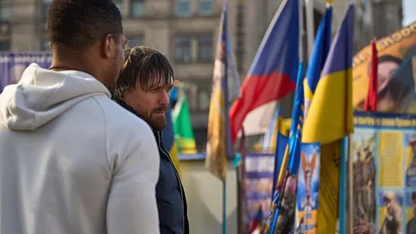 Терапія від кривдника: Усик взявся "ремонтувати" Джошуа після трагедії та поразок