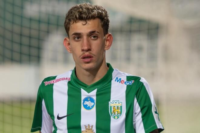 Золота клітка у Львові? Бразилець «Карпат» про вибухи, страх і небажання клубу його відпускати