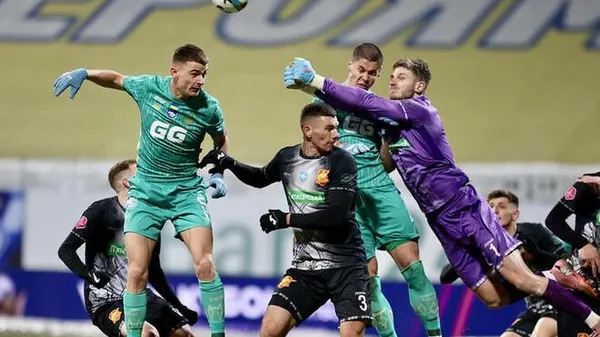 Червона вечірка від Монзуль: як рядовий матч УПЛ перетворився на скандальний блокбастер