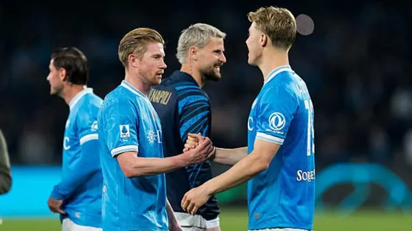 Наполі перемагає Торіно, але що, в біса, на полі робив Де Брюйне?