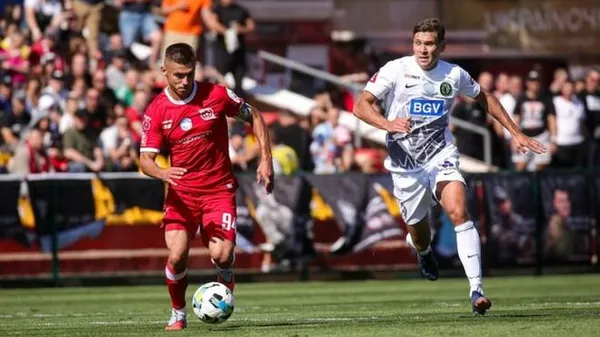 Кошелек "Динамо" спешит на помощь: как киевляне планируют чужими руками убрать конкурента