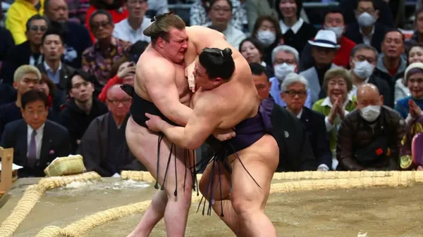 Холодный душ для самурая: украинский гигант Аонишики споткнулся на пути к историческому титулу