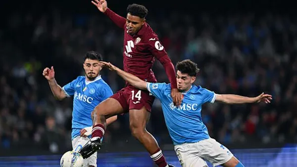 Друге місце – теж чемпіонство? Наполі вигризає перемогу і дихає в спину Мілану