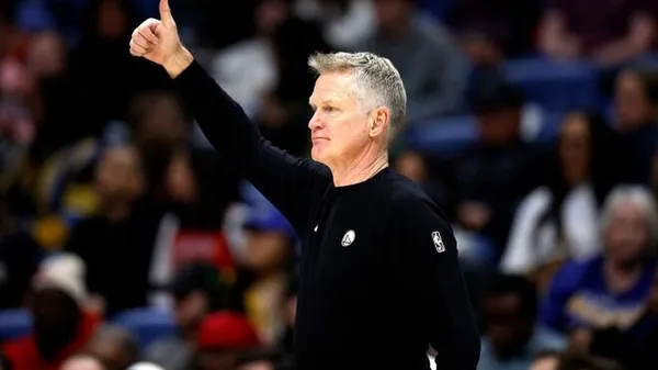 Дев'ять перснів НБА – замало. Стів Керр пішов за "Оскаром" і... виграв його