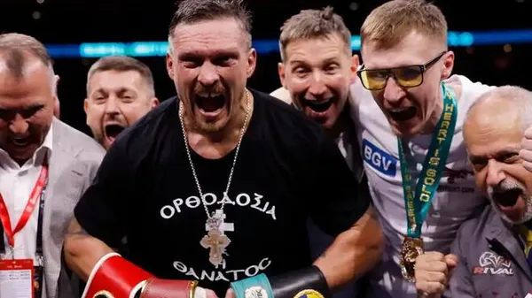 Усик проти кікбоксера: букмекери пропонують поставити на українця і заробити на пачку чіпсів