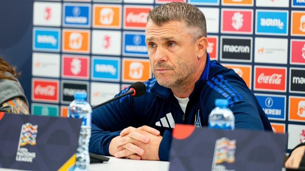 Крик душі Реброва: хто гратиме за збірну, якщо всі сидять на лавці або в автобусі?