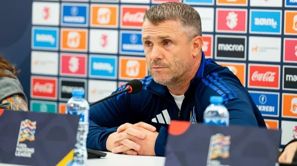 Крик душі Реброва: хто гратиме за збірну, якщо всі сидять на лавці або в автобусі?