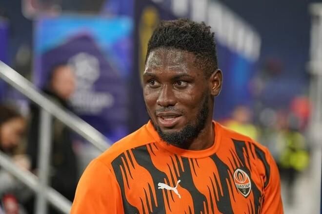 Легіонер, що став українцем: Лассіна Траоре про гімн, війну та родину, яку бачить лише в єврокубках