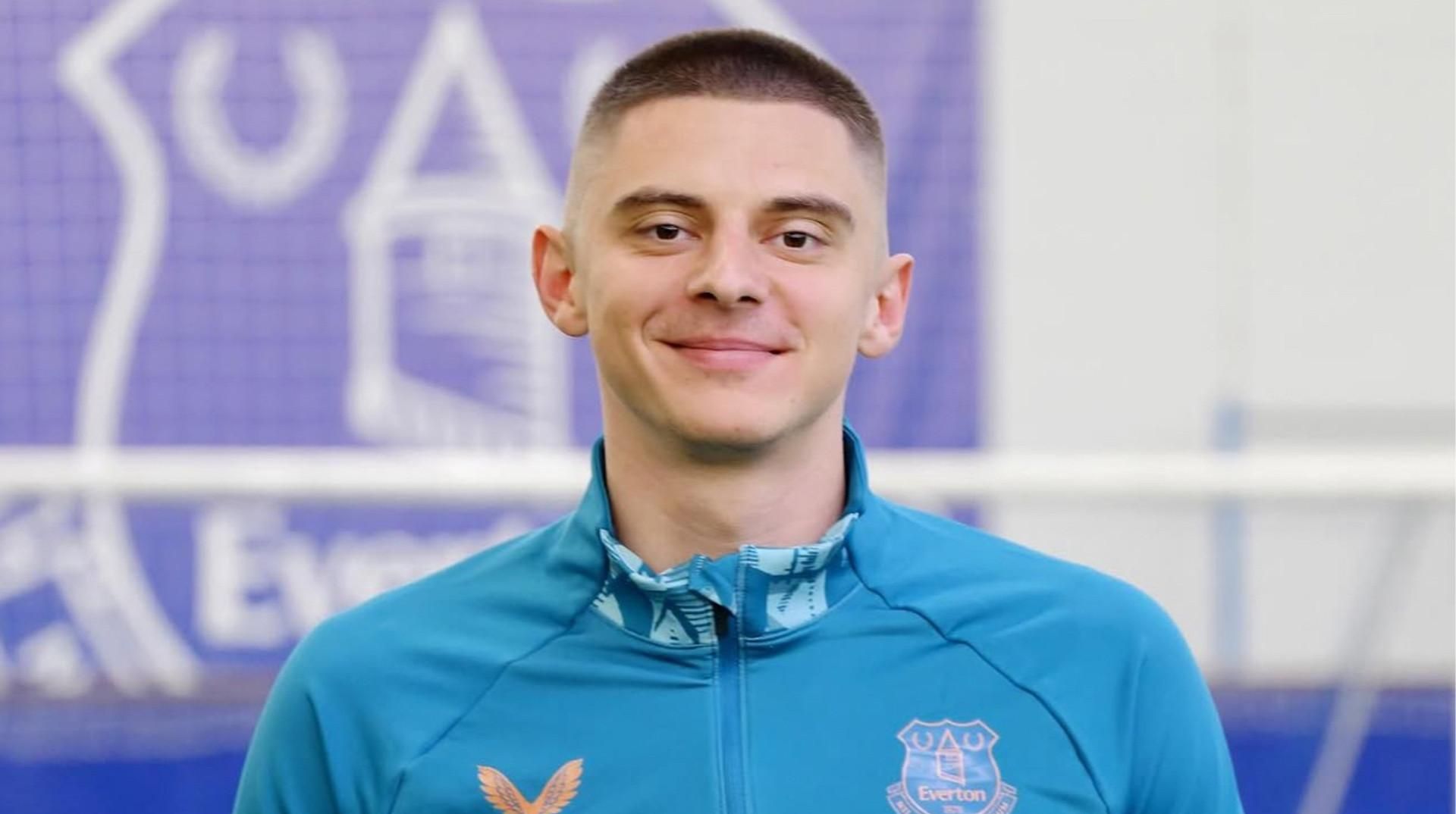 Шах і мат, бідолаго! Миколенко показав, що його інтелект гостріший за шипи на бутсах