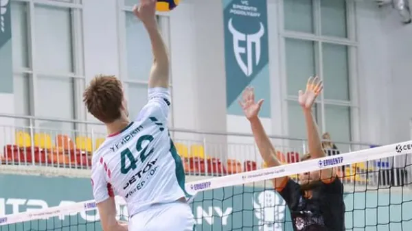 Чемпіон у фіналі, але з потом на чолі: "Епіцентр" влаштовує сімейне дербі за золото