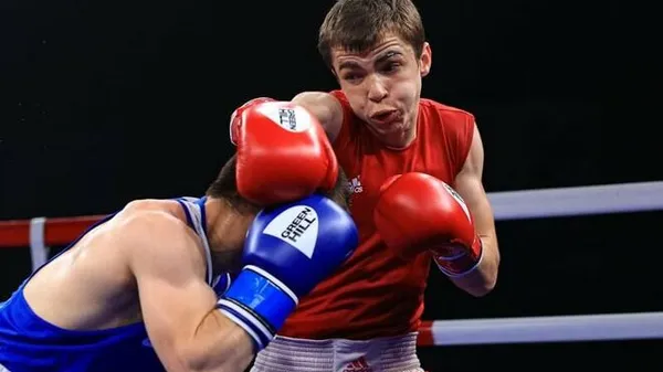 Чемпион, выбравший окоп вместо ринга История Максима Галиничева, память о котором пытается стереть МОК