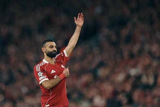 Фараон повертається до Риму? 'Рома' мріє про Салаха, а італійські ЗМІ вже 'підписали' туди Довбика