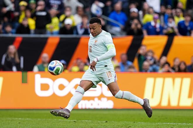 Десятеро французів сильніші за одинадцять бразильців: Мбаппе та компанія влаштували "селесао" урок футболу