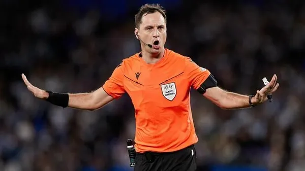 Кум, брат, зять? Вацко разнес 'лучшего' арбитра Украины за цирк в матче Динамо