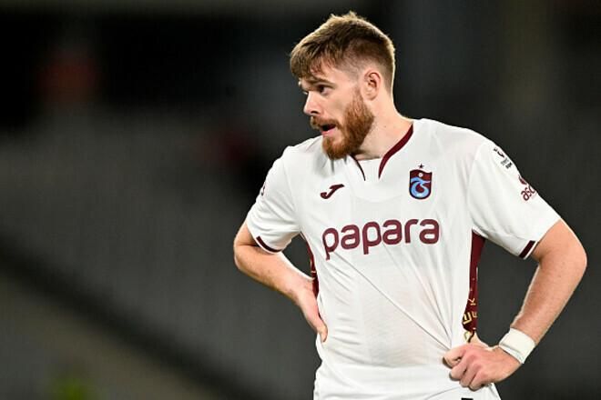 Турецьке диво для українця: Батагов уникнув операції та рятує сезон