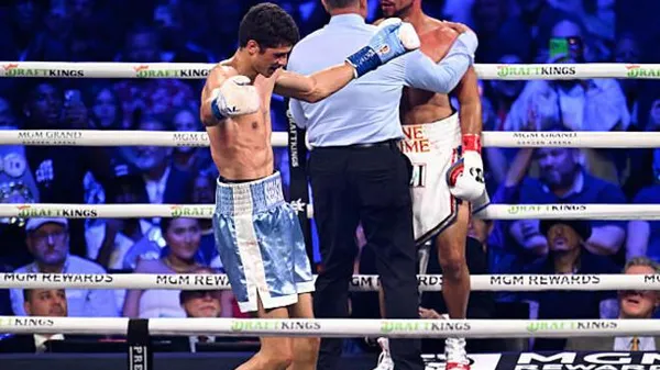 Вежа проти ветерана: Фундора перетворив обличчя Турмана на криваву мапу і відправив на пенсію