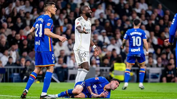 Колином в лицо: Рюдигер устроил охоту на игрока 'Хетафе', а судья просто наблюдал