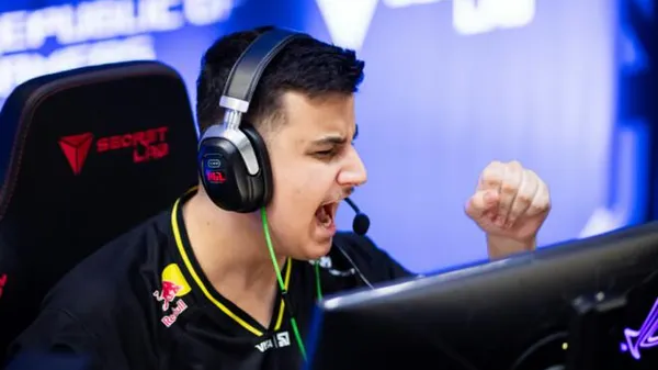 Makazze против всех: как косоварский легионер NAVI в одиночку вынес монголов и затащил команду в полуфинал EPL