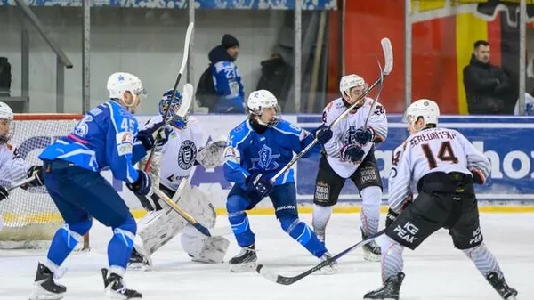 Чемпіон на колінах? "Кременчук" спробує врятувати фінал проти "Сокола" на власному льоду