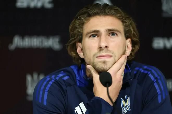 Конец демократии в сборной: Ребров показал, кто теперь назначает капитана