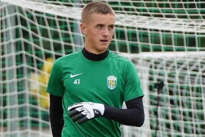 "Я атакував м'яч, далі – наслідки": голкіпер Карпат розкрив "таємницю" скасованого голу Динамо