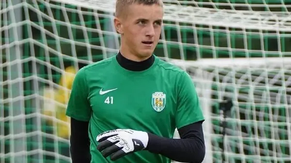 "Я атакував м'яч, далі – наслідки": голкіпер Карпат розкрив "таємницю" скасованого голу Динамо