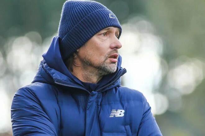 Втомився Шапаренко, не зарахував арбітр: тренер "Динамо" знайшов винних у поразці від "Карпат"