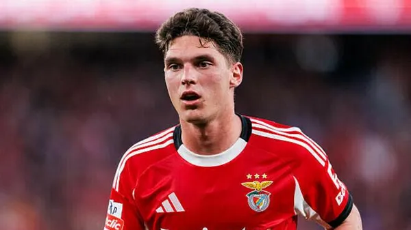 Моуріньо влаштував рознос: "Є гравці, які не живуть футболом". Чемпіонству "Бенфіки" кінець?